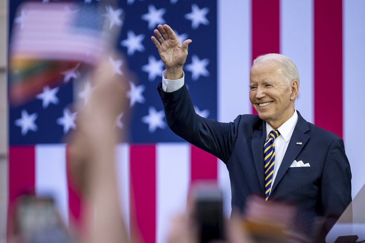 Kodėl Bidenas 1997 m. pasakė, kad Baltijos šalių priėmimas į NATO gali supykdyti Rusiją?