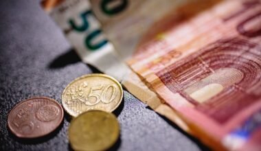 Lietuvos BVP per ketvirtį sumažėjo 0,02 proc.