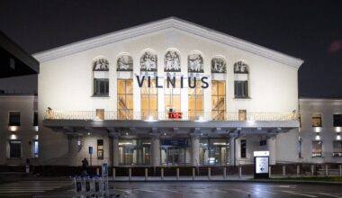 Sutriko Vilniaus oro uosto veikla: paveikta per 1,3 tūkst. keleivių