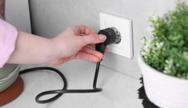 „Elektrum Lietuva“: atšilus orams praėjusią savaitę elektros kaina šalyje sumažėjo 5 proc.