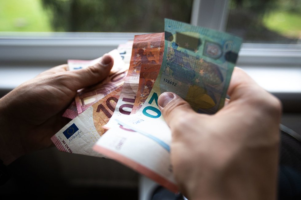 Pinigai (nuotr. Fotodiena/Justino Auškelio)