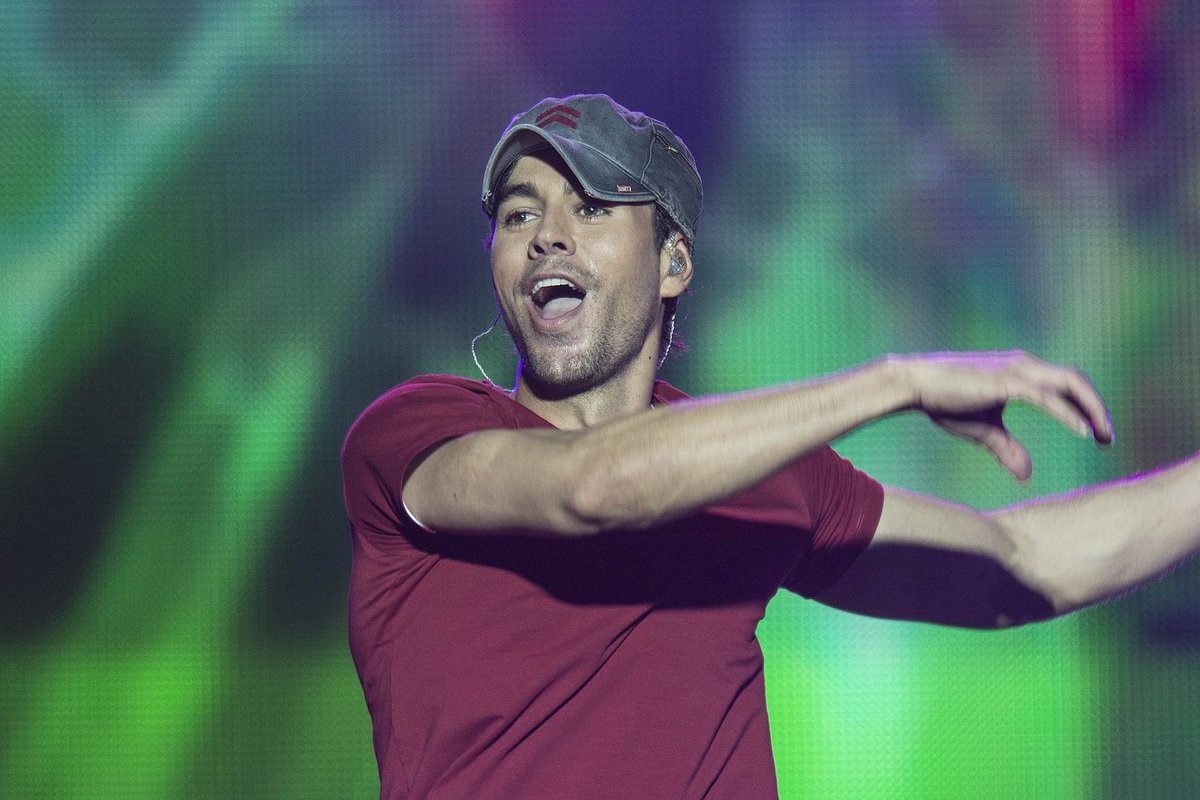Enrique Iglesias pirmąkart parodė visus savo keturis vaikus
