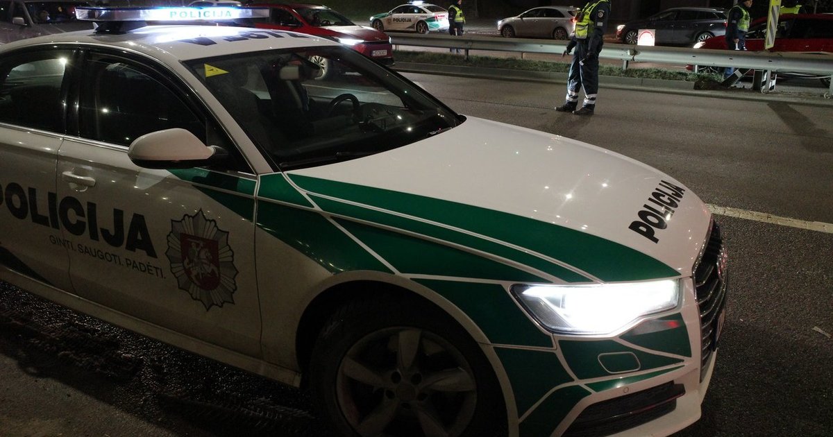 Pavojingi manevrai Prienuose atkreipė policijos dėmesį – trečias kartas nemelavo