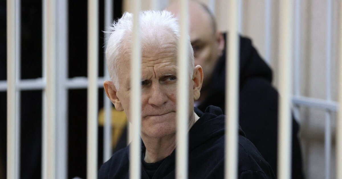 Baltarusija paleidžia politinius kalinius, tarp jų – Nobelio premijos laureatas, opozicijos atstovė