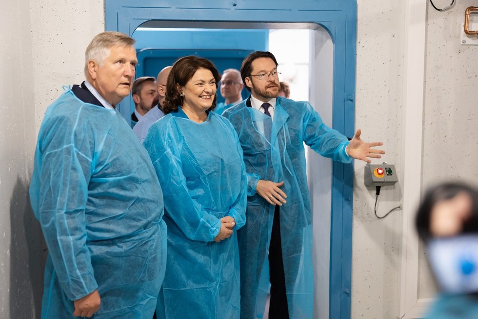Pirmoji ponia lankėsi Lietuvos sveikatos mokslų universitete ir LSMU ligoninės Kauno klinikose (Lietuvos Respublikos Prezidento kanceliarijos nuotraukos/ Eitvydas Kinaitis) 