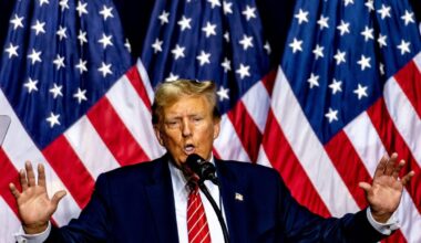 Sirijoje žuvus trims amerikiečiams, Trumpas pareiškė smogsiantis atgal