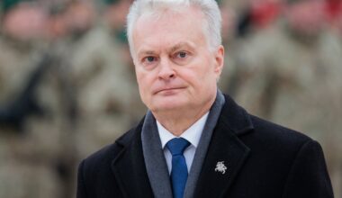 Tyrimas: ukrainiečiai labiausiai pasitiki Starmeriu ir Rinkevičiumi