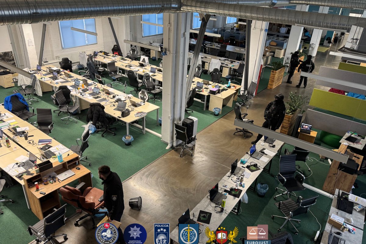 Tarptautinė operacija – išardytas telefoninių sukčių tinklas