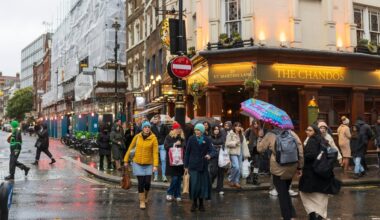 Po JAV sprendimo neišduoti vizų jos piliečiams, JK žada ginti žodžio laisvę