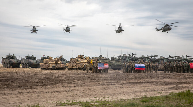 PFC Jason Klaer/US Army/SWNS/„Scanpix“/NATO karinės pratybos Rumunijoje
