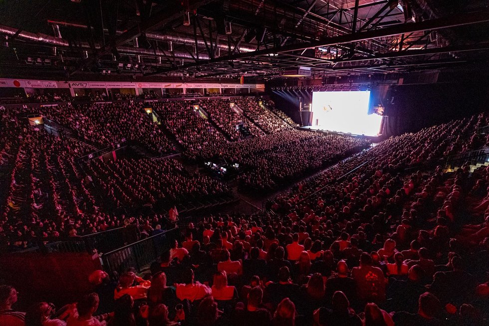 Stand-up’ų šou #Mantaiplinka 10-mečio turą galingai pradėjo Klaipėdoje (nuotr. Organizatorių)