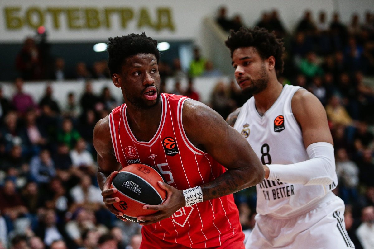 „Hapoel“ išvargo pergalę prieš turnyro autsaiderius