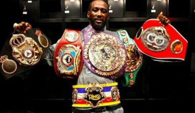 Terence'as Crawfordas nebeturi ko siekti ir baigia karjerą profesionalų bokse