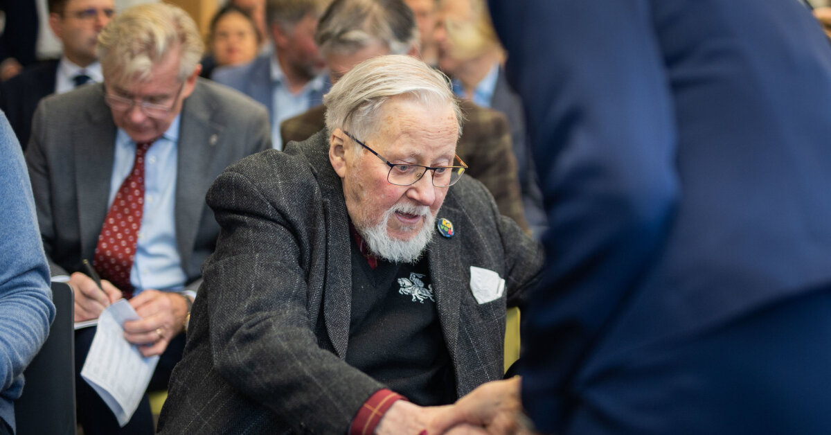 Apie valdančiųjų skubinamą LRT projektą pasisakė ir Vytautas Landsbergis: turi radikalų pasiūlymą - 15min.lt