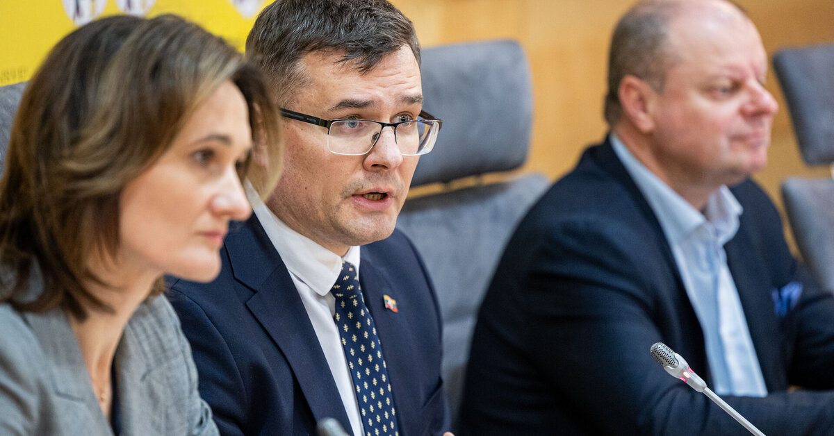 Opozicija svarsto nepasitikėjimą Seimo vadovu Juozu Oleku, toliau nedalyvaus posėdžiuose