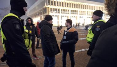 Protesto Vilniuje metu policija sulaikė Antaną Kandrotą dėl smurto prieš Valdą Bartkevičių