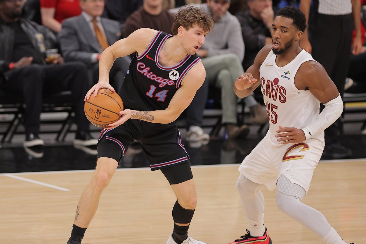 „Bulls“ ir be didesnio Buzelio indėlio iškovojo retą pergalę