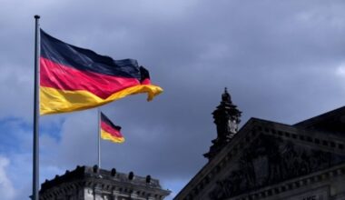 Vokietijoje – pažeistas naftotiekis: įvyko didelis naftos išsiliejimas