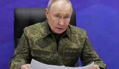 Prieš susitikimą su amerikiečiais – kruopščiai surežisuotas Putino pasirodymas