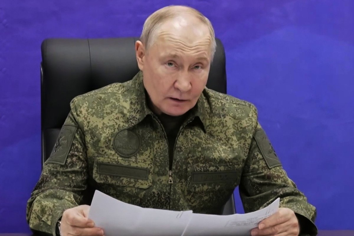 Prieš susitikimą su amerikiečiais – kruopščiai surežisuotas Putino pasirodymas