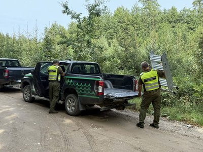 Miškininkų ir žurnalistų reidas