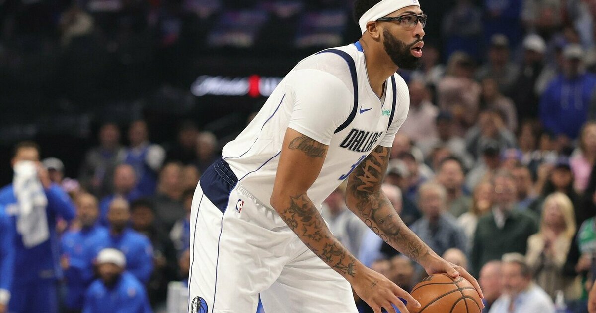 „Hawks“ sieks mainų pagalba gauti Anthony Davisą