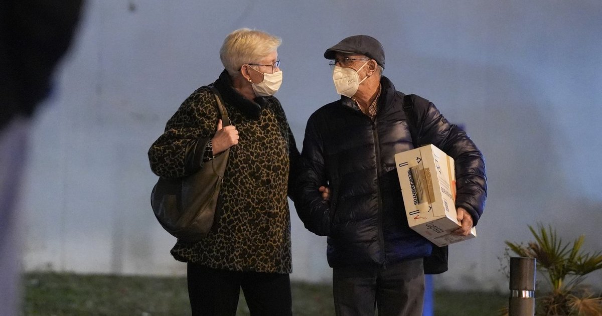 Europoje siaučia klastingas „supergripas“: štai kokie simptomai išduoda