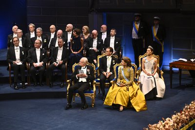 Stokholme įteikti Nobelio premijų medaliai ir diplomai