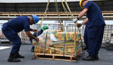 Kolumbijos karinis laivynas konfiskavo 27 tonas kokaino