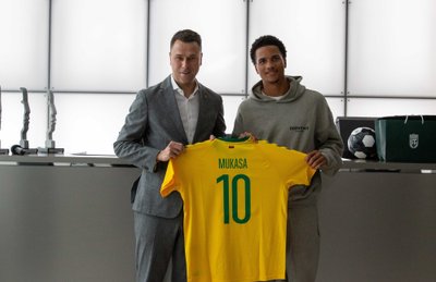 Edgaras Stankevičius ir Divine'as Mukasa