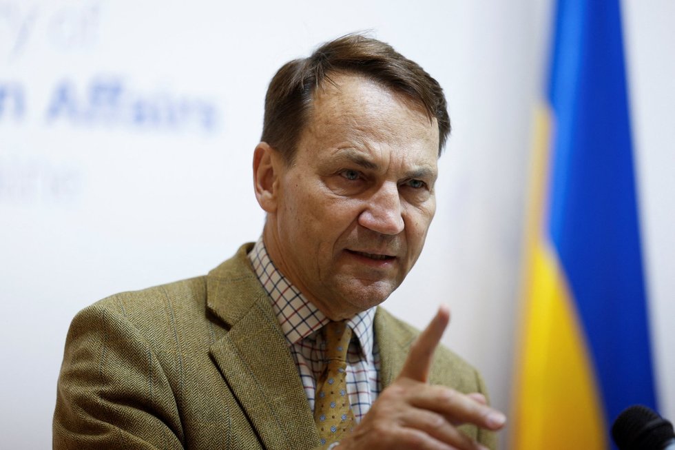 Radoslawas Sikorskis (nuotr. SCANPIX)