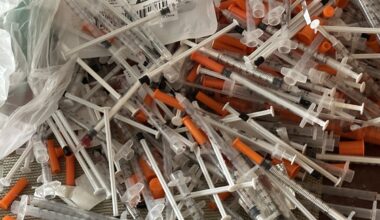 Klaipėdoje vyras nepilnametei į veną sušvirkštė narkotikų