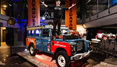 Kaip po pergalės Dakare naujam startui patobulėjo Karolio Raišio „Defender“ senolis: pamatykite