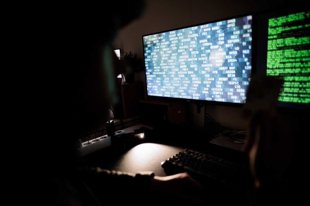 Užsienyje sučiuptas lietuvis išduotas Pietų Korėjai: įtariamas pavogęs apie milijono eurų vertės kriptoturto