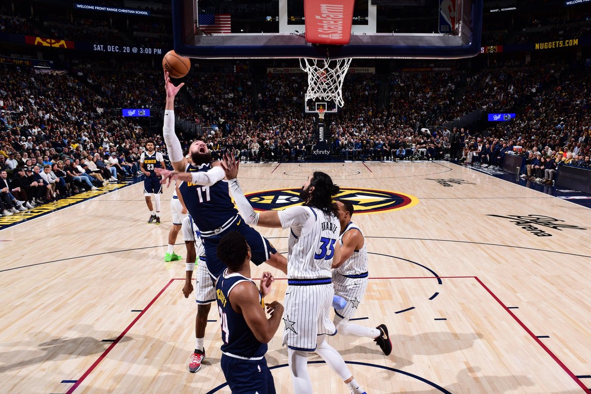 Denveryje – istorinis Jokičiaus vakaras ir pavyzdinis Valančiūno taiklumas - Delfi