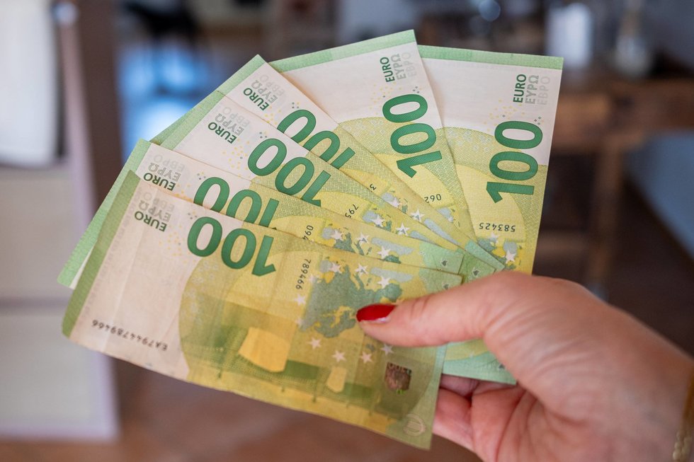 Pinigai (nuotr. SCANPIX)