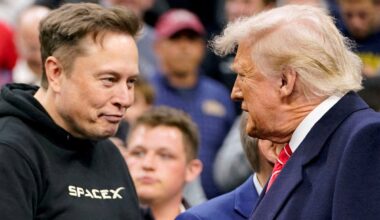 Trumpas sukritikavo ES skirtą baudą Musko tinklui „X“