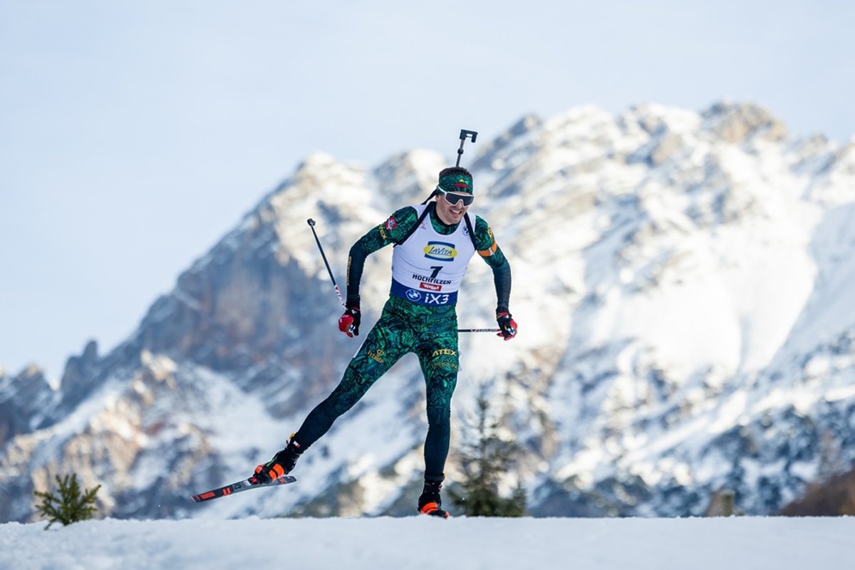 Biatlonininkas Vytautas Strolia traukė kamerų dėmesį