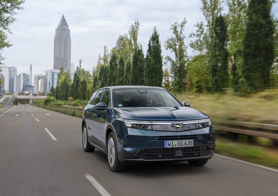 Opel Grandland (nuotr. gamintojo)