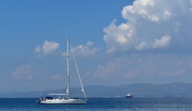 Į gyvenimo nuotykį jachta išplaukusi turistų pora rasta mirusi