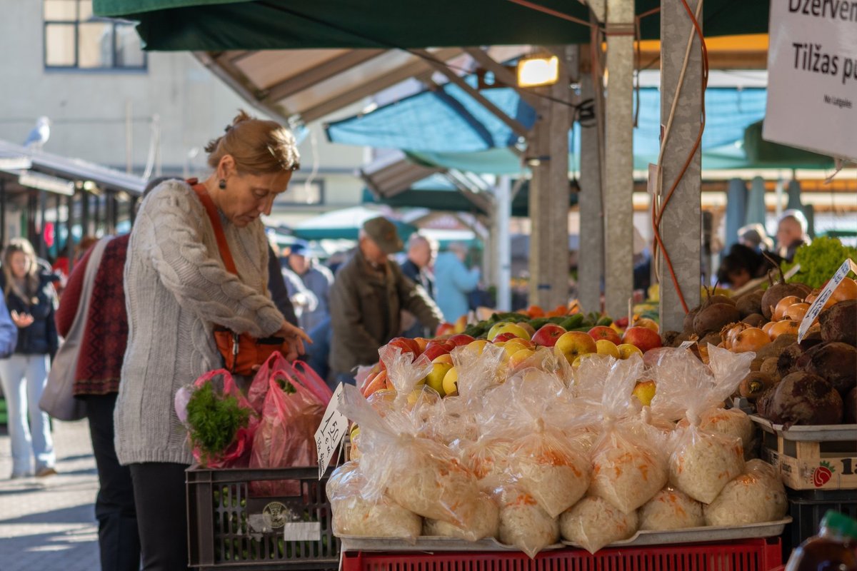 Latvijoje dirba apie 10 tūkst. ukrainiečių