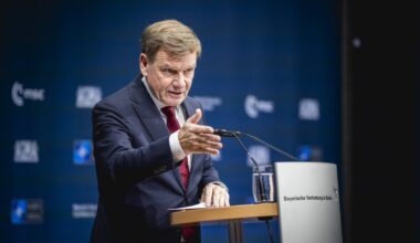 Wadephulas: derybos dėl taikos Ukrainoje – iki šiol rimčiausiame etape