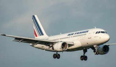 „Air France“ lėktuve sprogo variklis