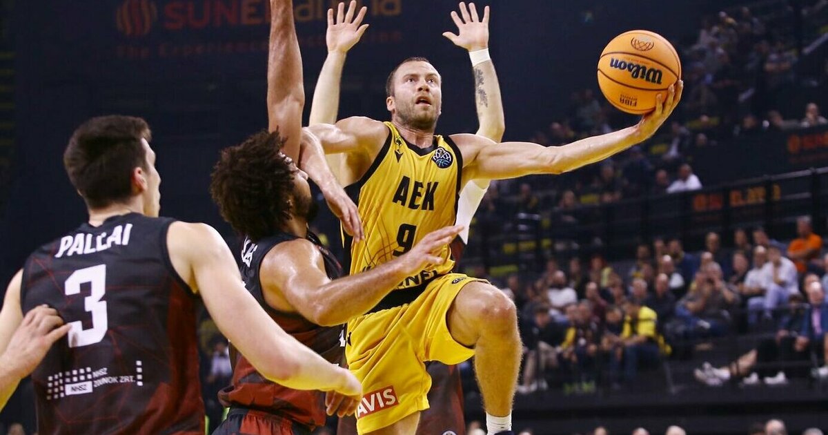Lekavičiaus naudingo žaidimo neužteko nutraukti „Olympiacos“ pergalių seriją - Sportas.lt