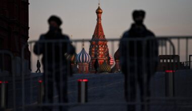 Rusijos ekonomistai apie šios šalies perspektyvas: tai gali peraugti į katastrofišką atsilikimą - Delfi