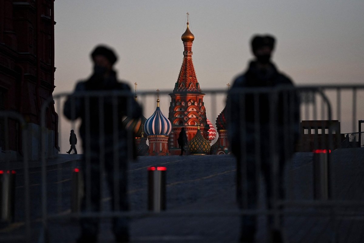 Rusijos ekonomistai apie šios šalies perspektyvas: tai gali peraugti į katastrofišką atsilikimą - Delfi