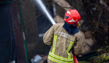 Naktį Kaune dėl gaisro iš namų evakuota 20 žmonių
