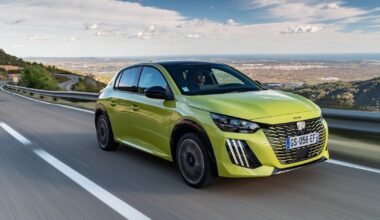 Tylus perversmas gamyklose: automobilių pramonės lyderiai nebetiki Briuselio planais ir keičia strategiją