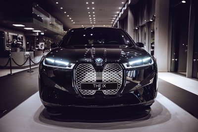 Vilniuje debiutavo naujausias BMW elektromobilis "iX"