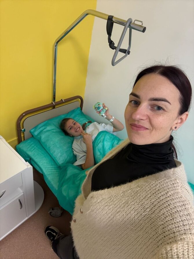 Asmeninio albumo nuotr./Gražina Butnorienė su dukra